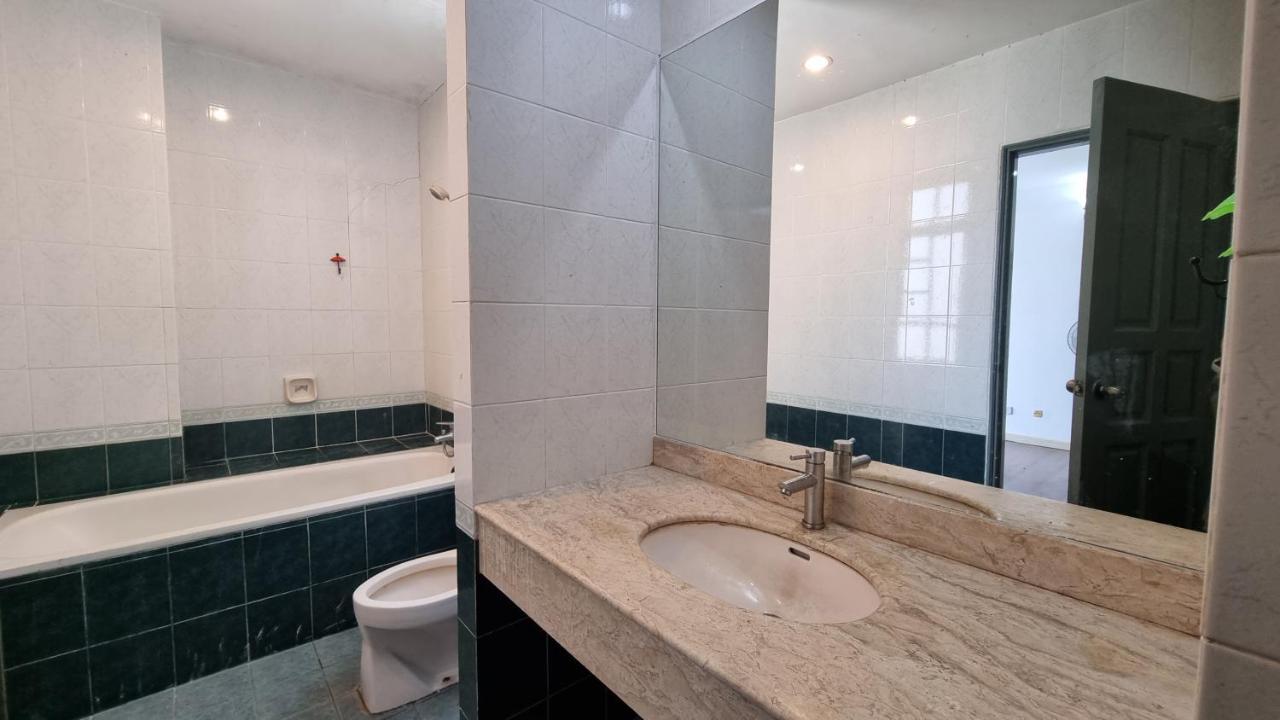 Kenyalang Emerald Riverine Resort Homestay Kuching Dış mekan fotoğraf